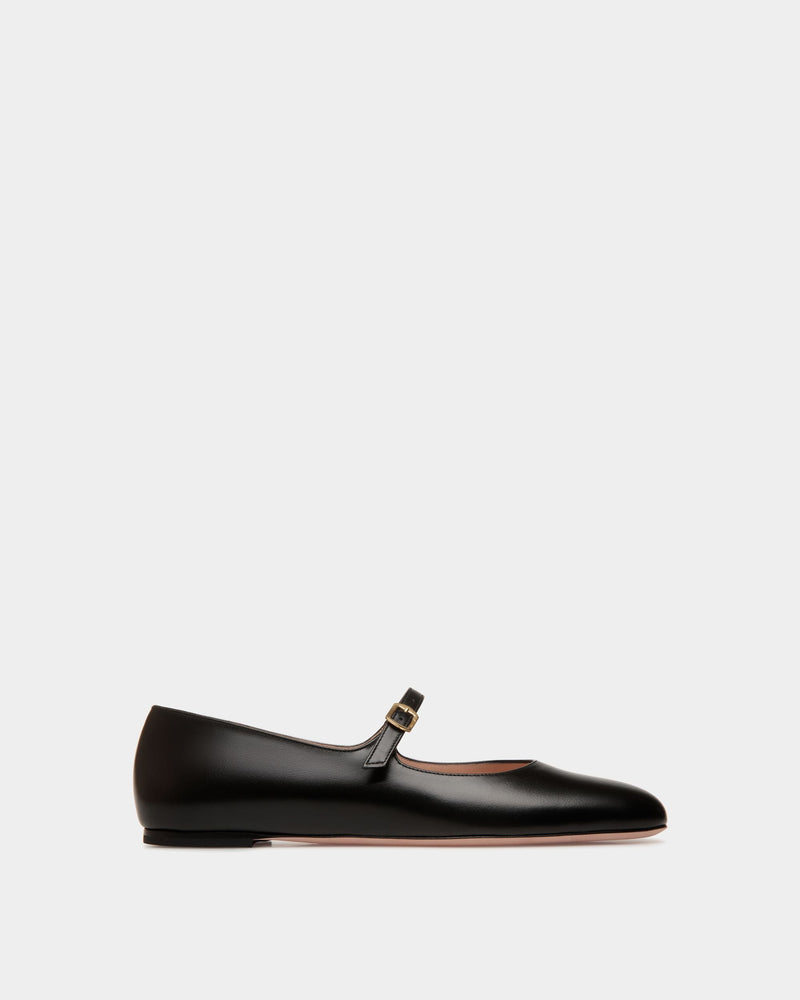 Ballyrina Flat in Black Leather