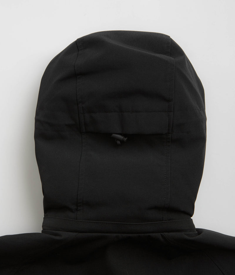 Carhartt Clarton Jacket in Black and Black