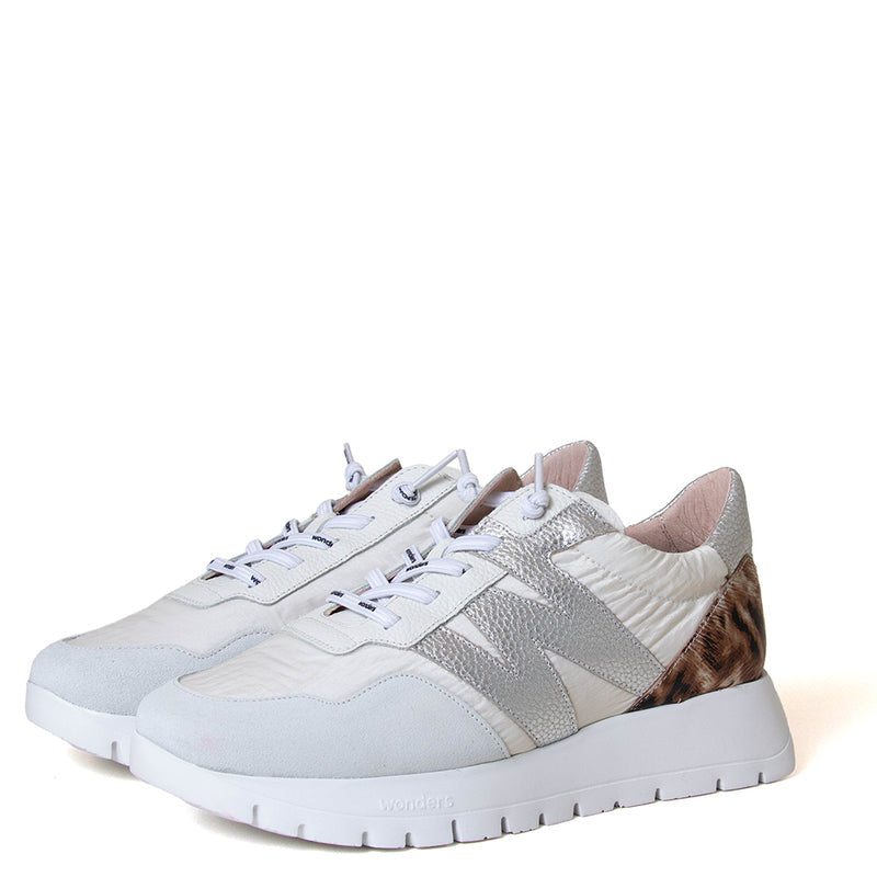 Carmen Women's Leather Sneaker