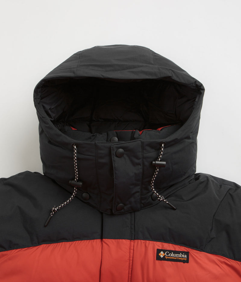 Columbia Snowqualmie II Jacket in Sail Red and Black