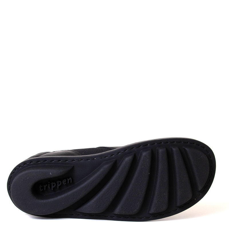Encased Women's Leather Slip-On Shoe