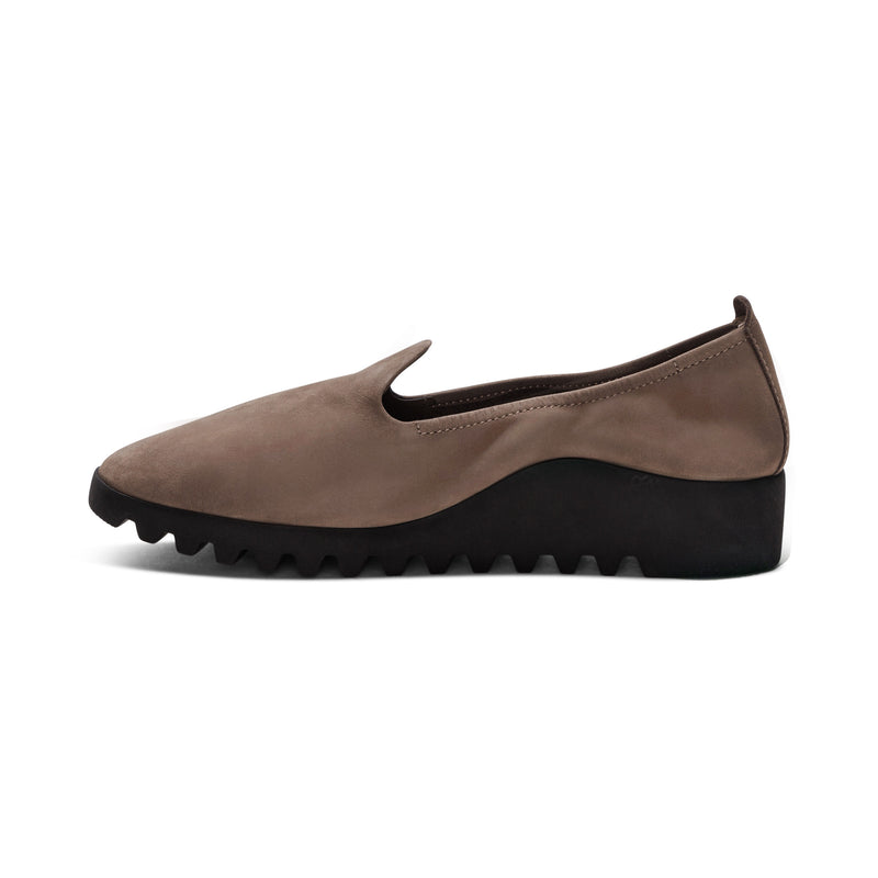 Liz Slip On Flat #color_taupe