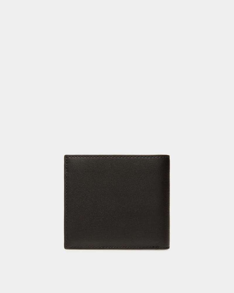 Mythos Bifold In Black Recycled Leather