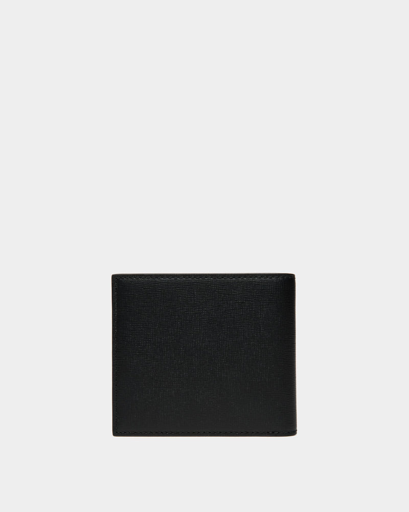 Mythos Bifold In Black Recycled Leather