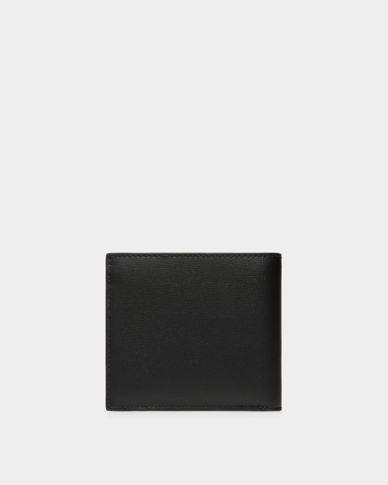 Mythos Bifold In Black Recycled Leather