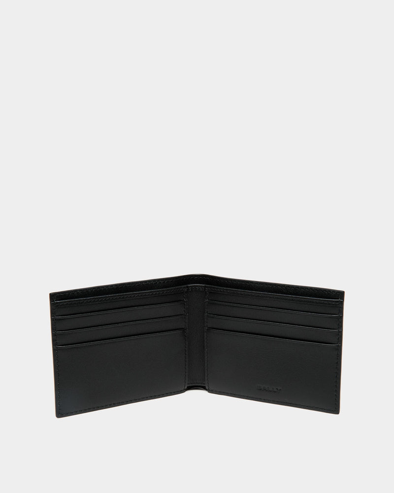 Mythos Bifold Wallet In Black Recycled Leather