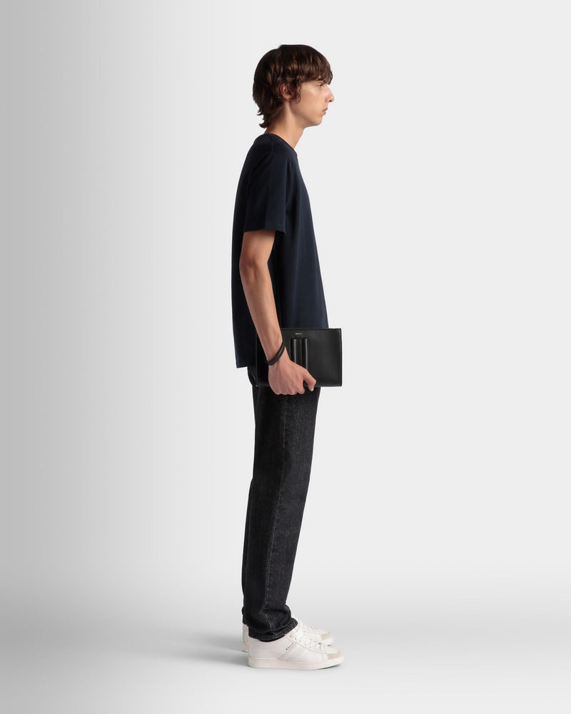 Mythos Pouch In Black Recycled Leather
