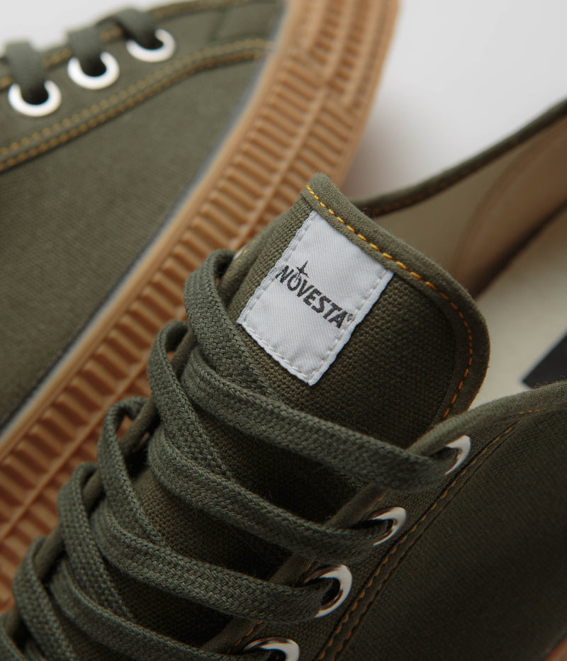 Novesta Star Master Contrast Stitch Shoes in 4F Kafr