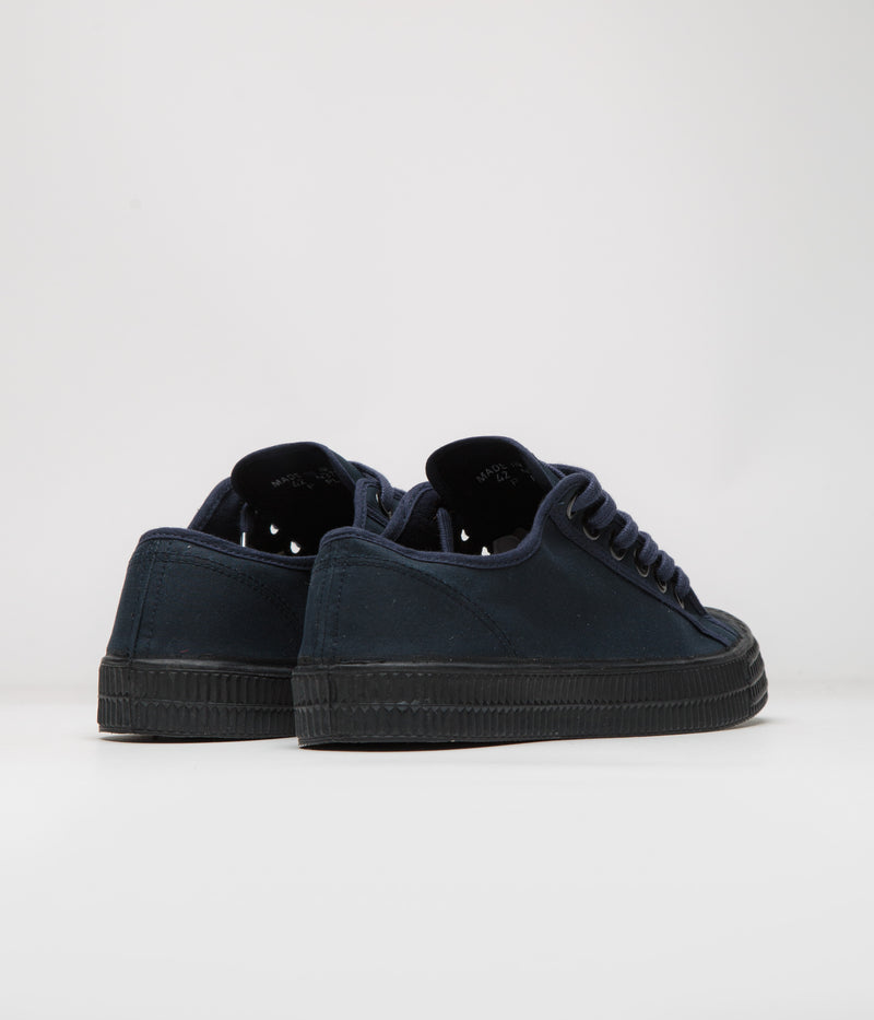 Novesta Star Master Wax Cotton Shoes in Navy