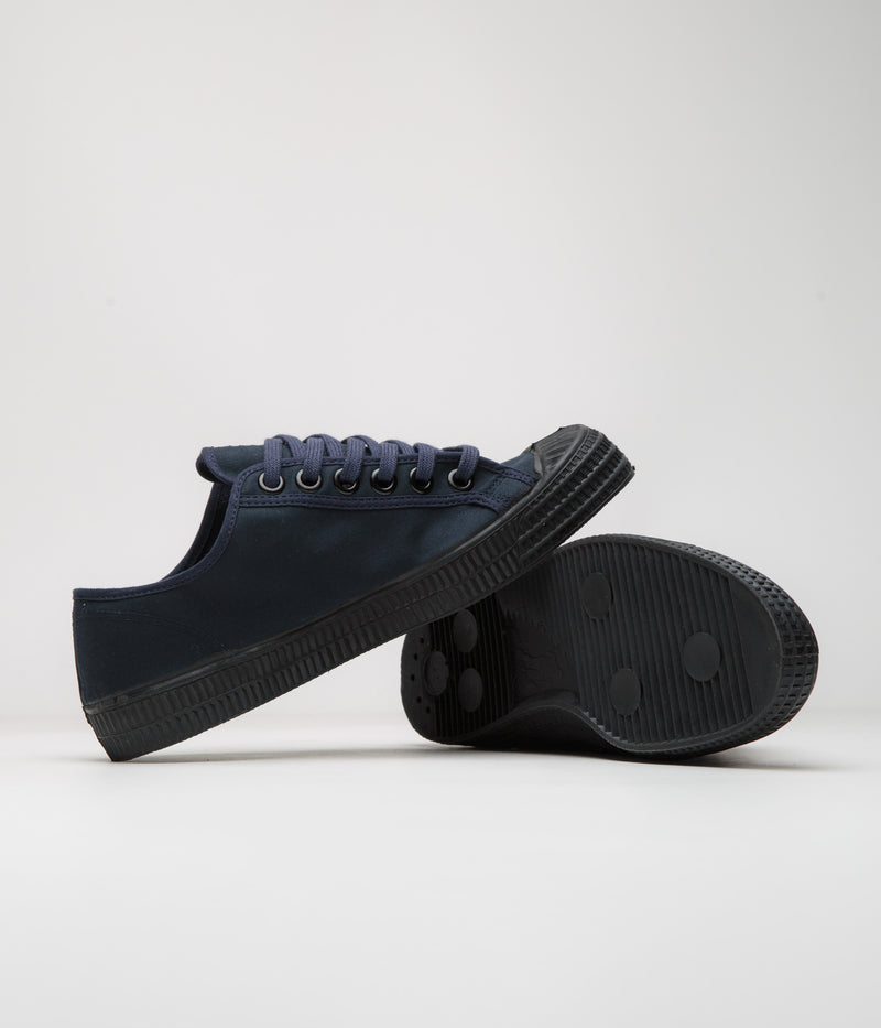 Novesta Star Master Wax Cotton Shoes in Navy