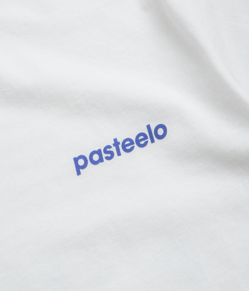 Pasteelo Rise T-Shirt in White
