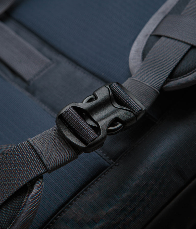 Patagonia Black Hole Mini MLC Bag in Smolder Blue