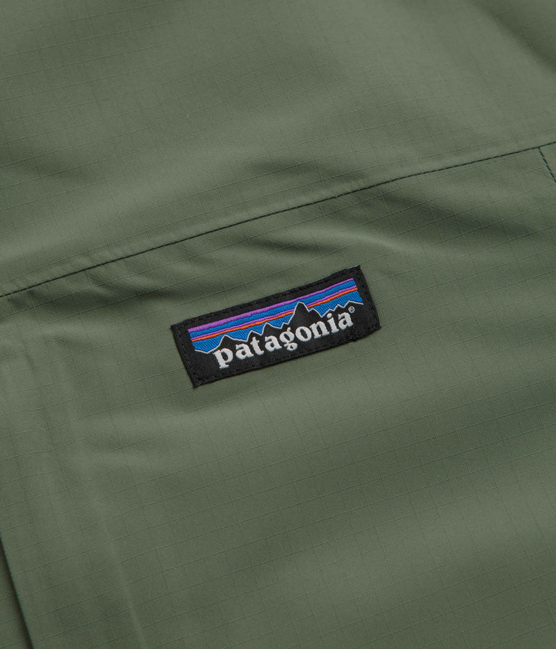 Patagonia Windshadow Parka in Terrain Green