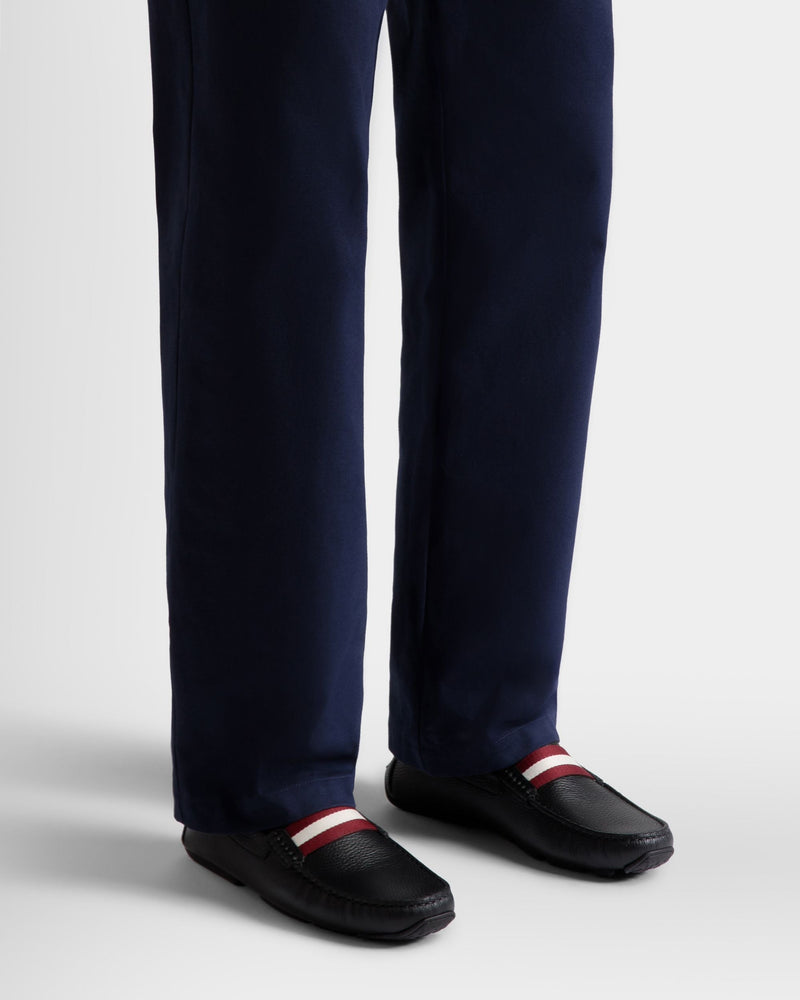 Pilot | Men's Driver in Black Grained Leather | Bally | On Model Close Up