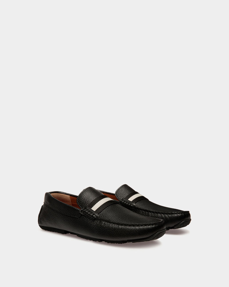Pilot Driver In Black Grained Leather