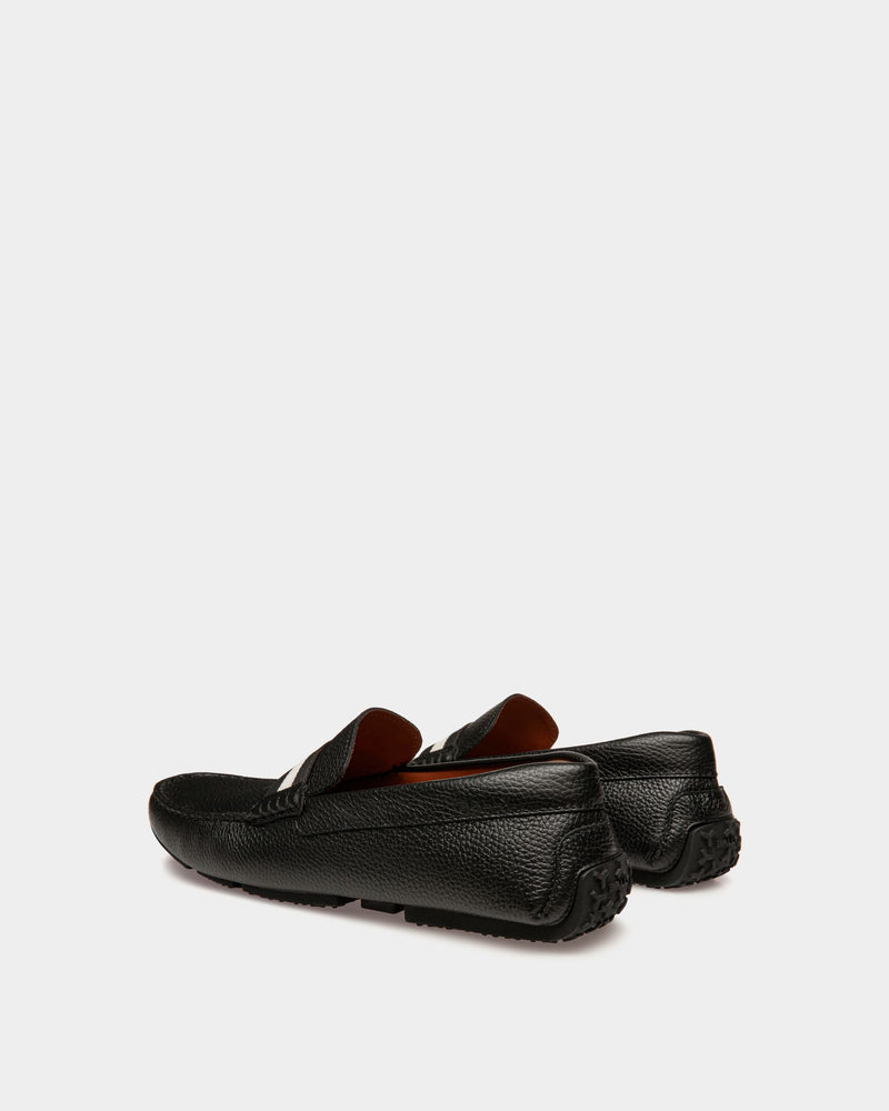 Pilot Driver In Black Grained Leather