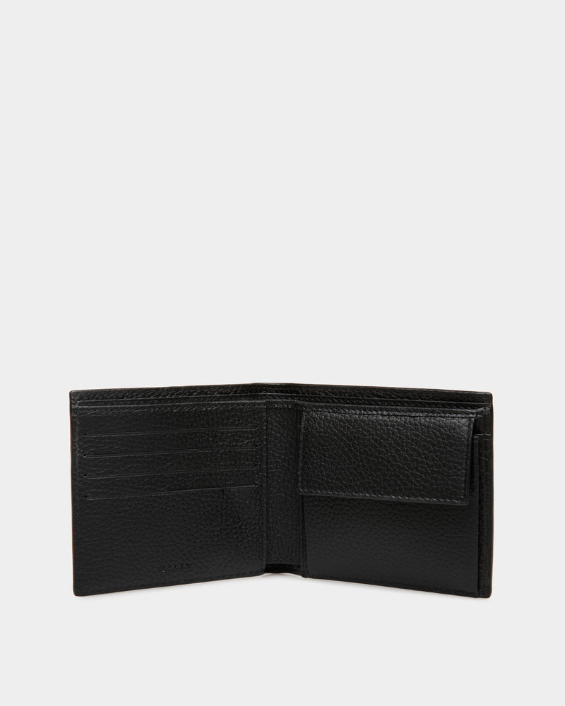 Ribbon Wallet in Black Grained Leather