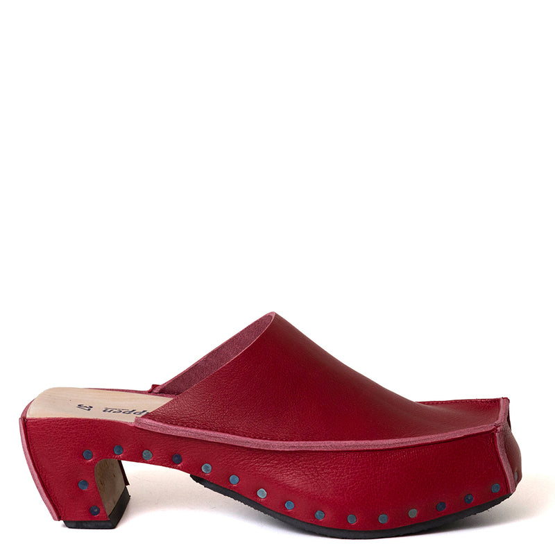 Rugged Women's Leather Clog