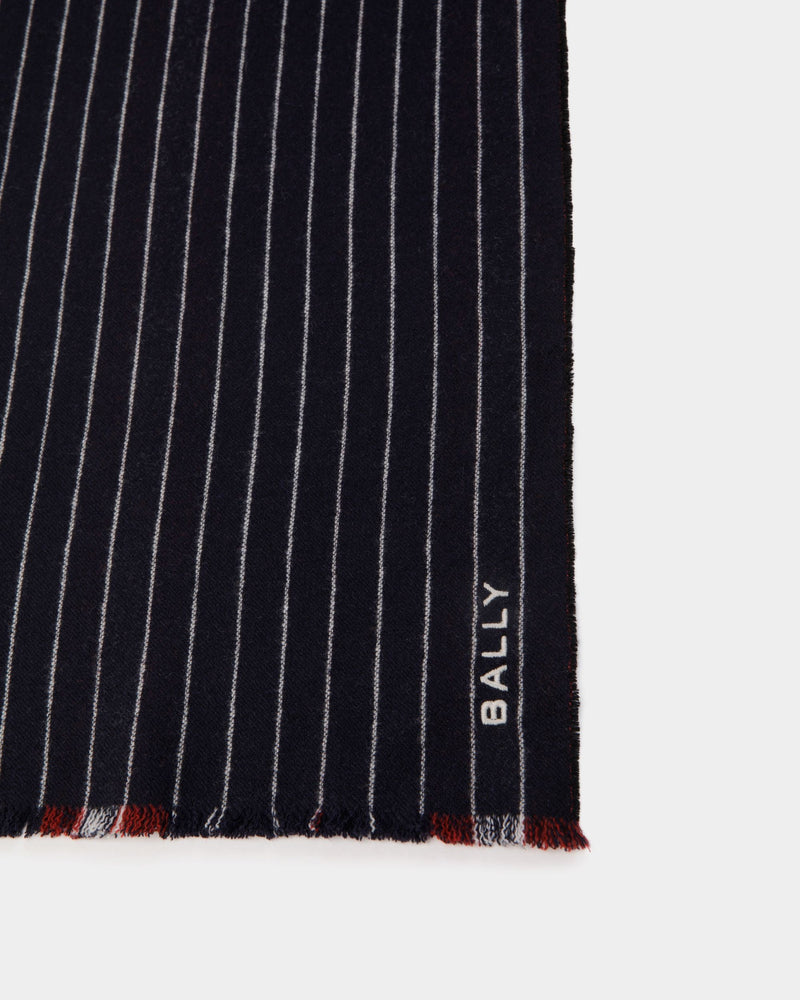 Scarf in Navy Blue Wool