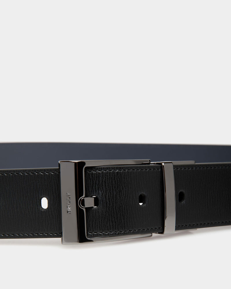 Shiffie 35mm Reversible And Adjustable Belt in Black And Navy Blue Leather