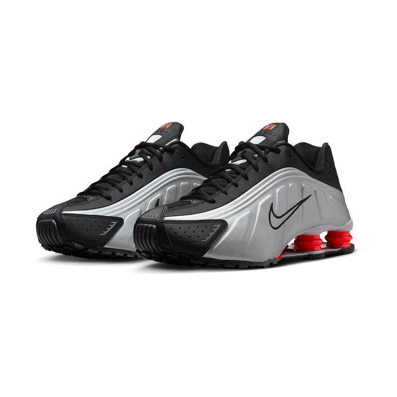 Shox R4 'Black Metallic Silver' Shoes