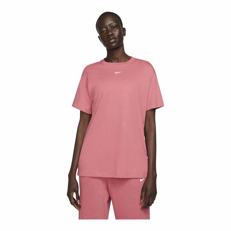 Sportswear Essential