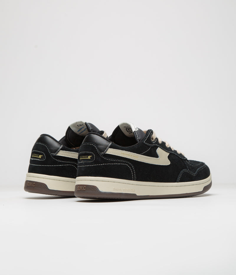 Stepney Workers Club Pro Cup 01 S-Strike Suede Shoes in Black and White
