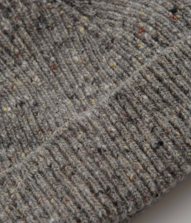 Uskees 4003 Speckled Donegal Wool Beanie in Silver Grey