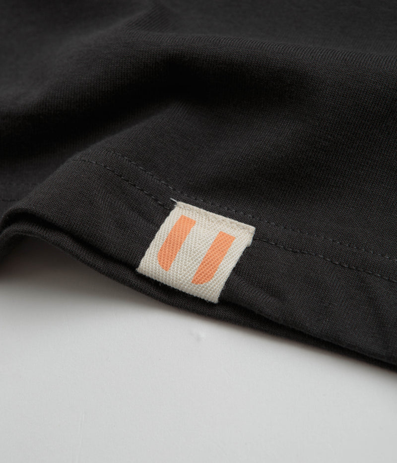 Uskees 7008 Oversized T-Shirt in Faded Black