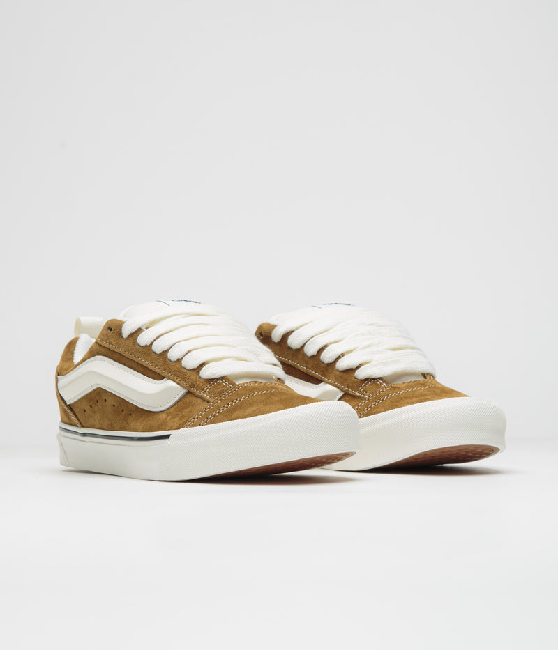 Vans Knu Skool Shoes in Pig Suede Brown