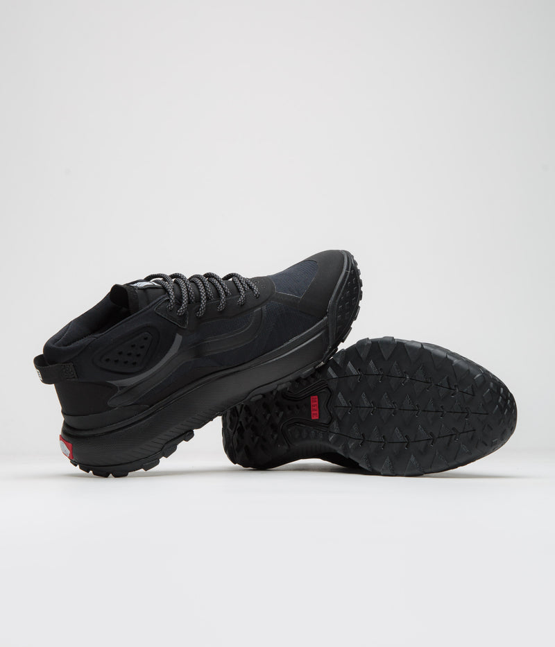 Vans MTE Crosspath Mid Shoes in Black and Black