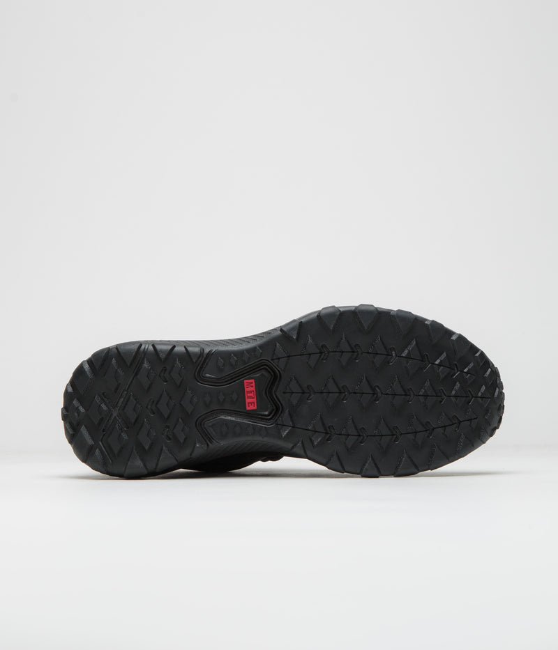 Vans MTE Crosspath Mid Shoes in Black and Black