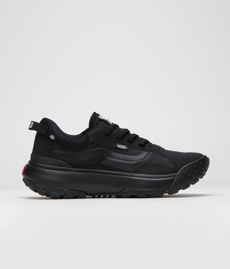 Vans MTE Crosspath Shoes in Black and Black