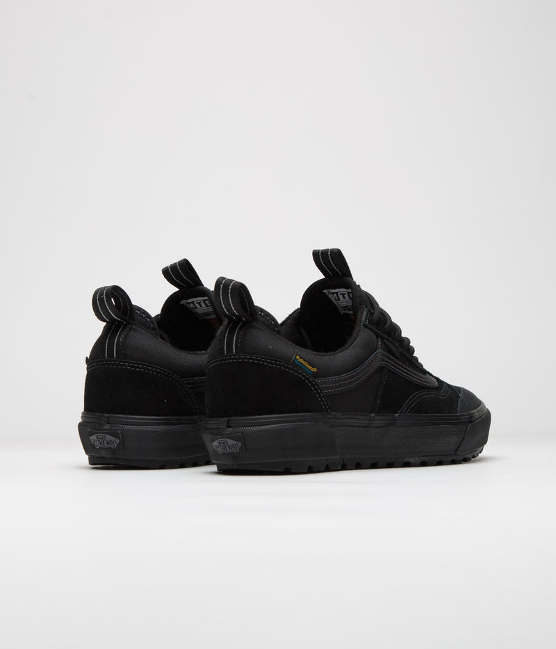 Vans MTE Old Skool Waterproof Shoes in Black and Black