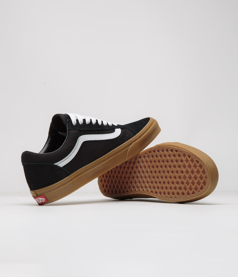Vans Old Skool Shoes in Black and Gum