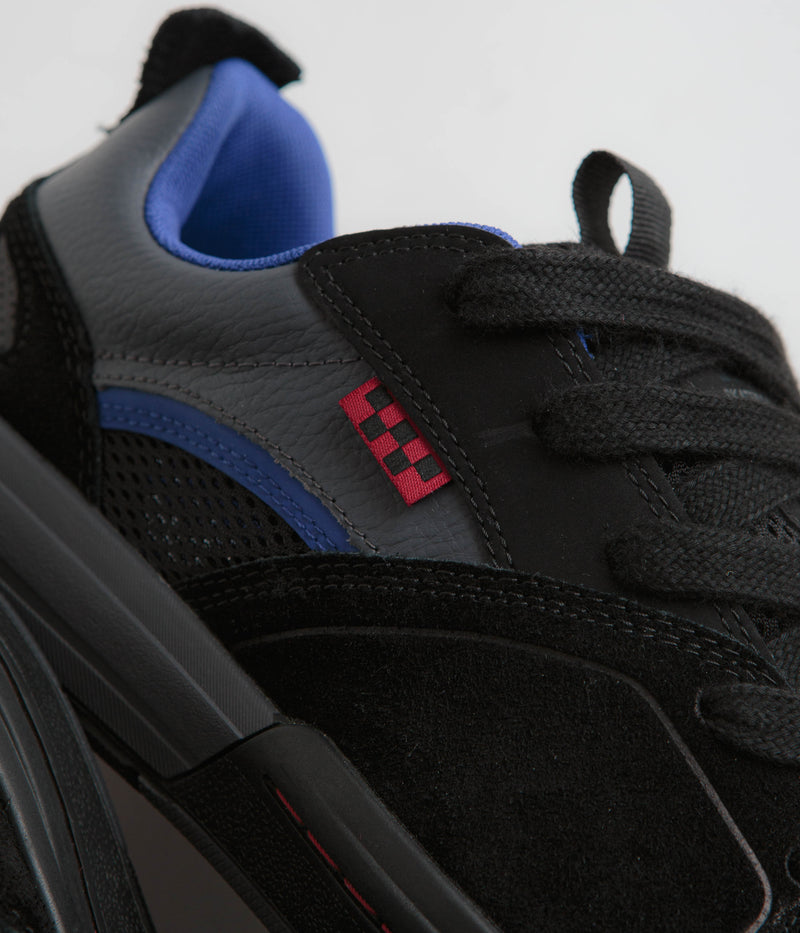 Vans Skate Mixxa Shoes in Black and Grey