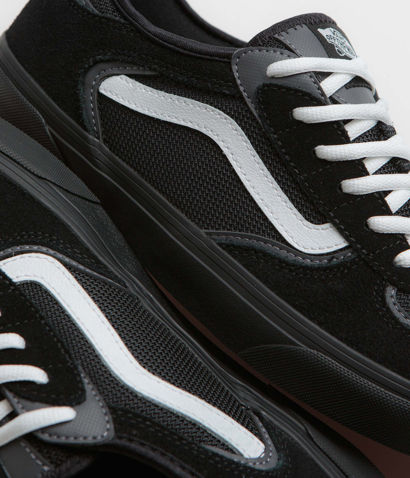 Vans Skate Rowley Shoes in Black and White / Black