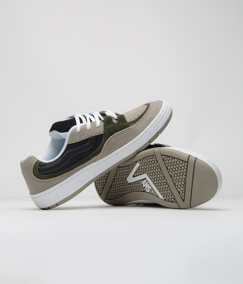 Vans Speed LS Shoes in Moon Rock