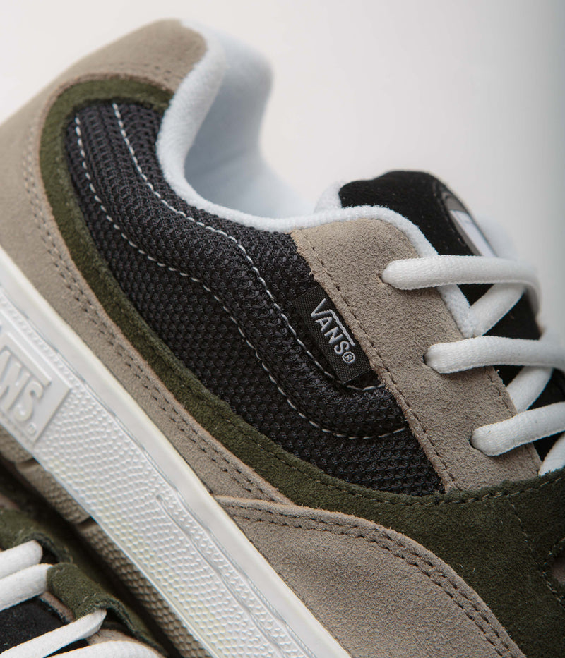 Vans Speed LS Shoes in Moon Rock